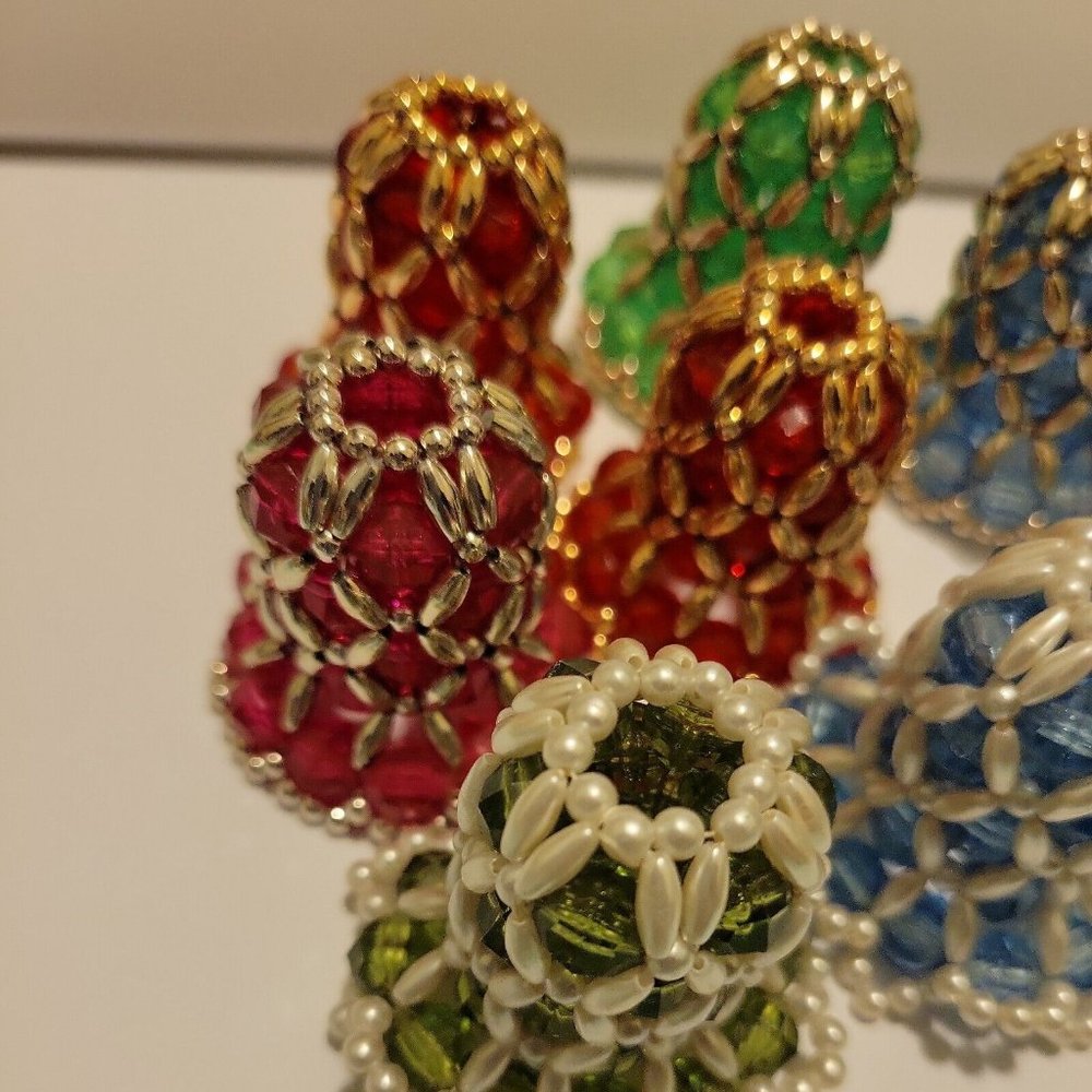 8 Vintage 1980's Pearl Beaded Handmade BELL CHRISTMAS ORNAMENTS green blue red - Picture 3 of 7